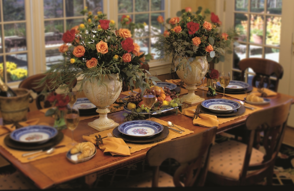 Mandarin Bouquet Table
